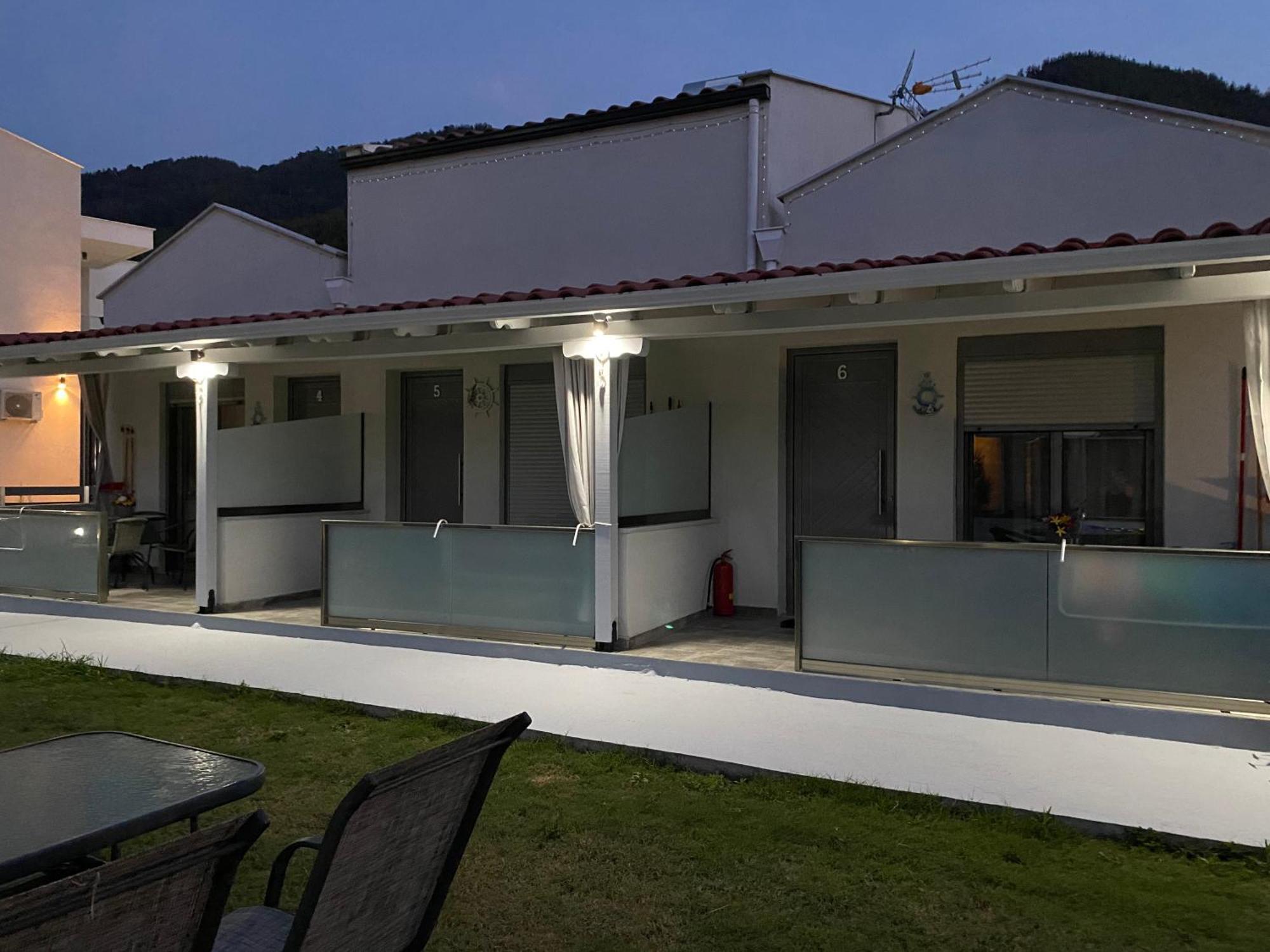 Harmony Studios & Apartments Skala Potamia  Bagian luar foto